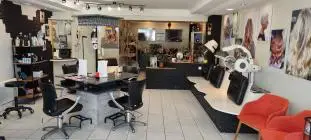 Photo du salon de coiffure Prochainement : Art R Coiffeur